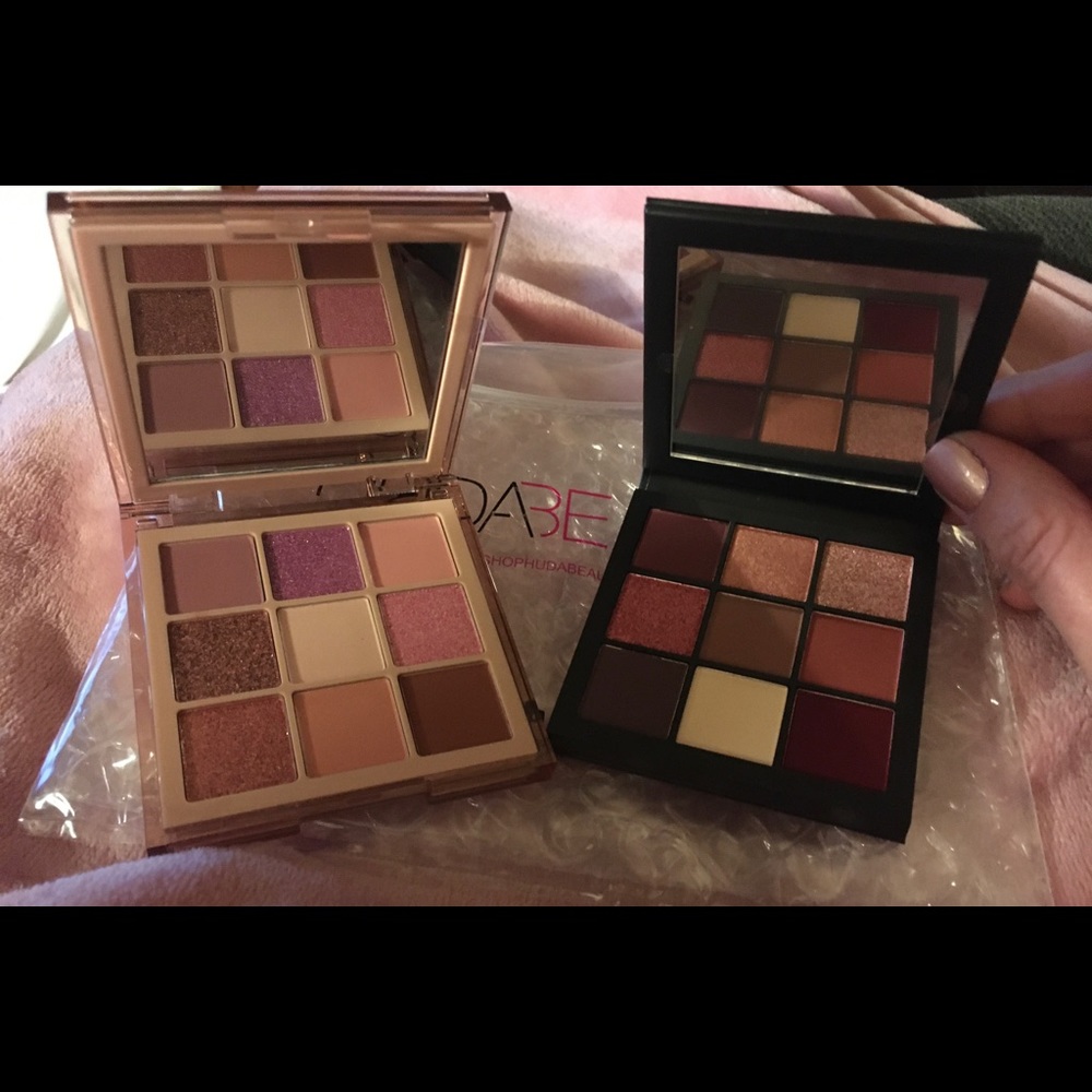 Huda Beauty Light & Mauve Obsessions palettes